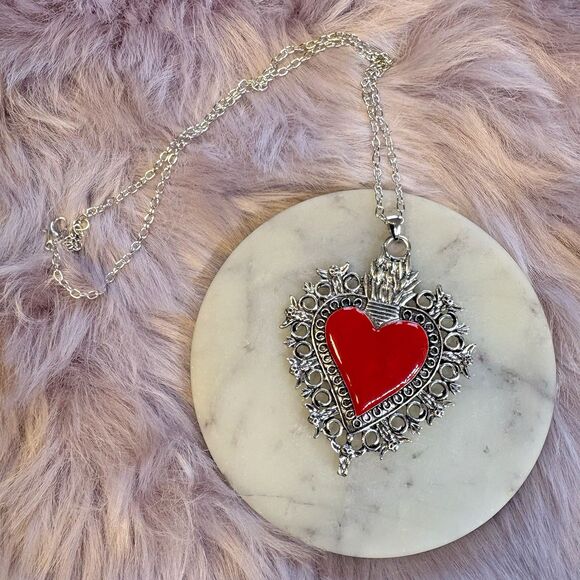 Ornate Milagro Sacred Heart Necklace – Red Enamel Silver Gothic Victorian Punk - Picture 3 of 8